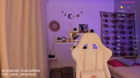 Cassie online show from September 17, 2025, 6:15 am