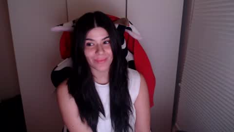 cassiealvarez online show from July 15, 2026, 1:44 am