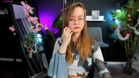 assie online show from January 7, 2025, 8:42 pm