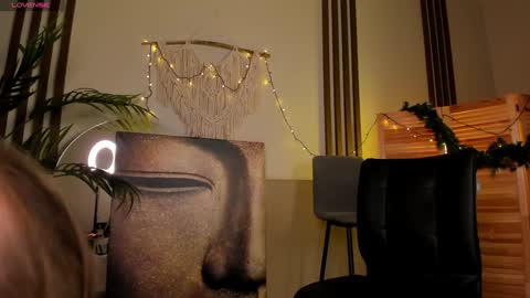 assie online show from January 30, 2025, 3:11 am