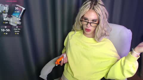 Cassie online show from January 14, 2025, 7:53 pm