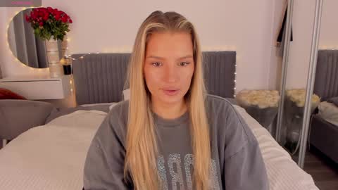 Angel 3 online show from March 26, 2026, 11:16 am