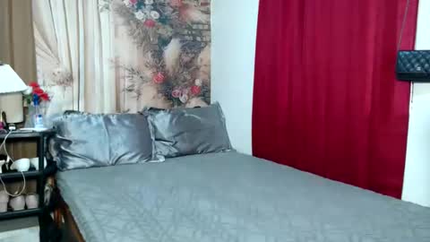 Snapshot of cassydeluxe chatting on May 12, 2026, 1:36 am Cassy online show from May 12, 2026, 1:36 am