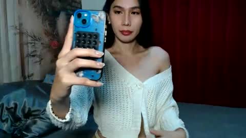 Snapshot of cassydeluxe chatting on May 22, 2026, 8:10 am Cassy online show from May 22, 2026, 8:10 am