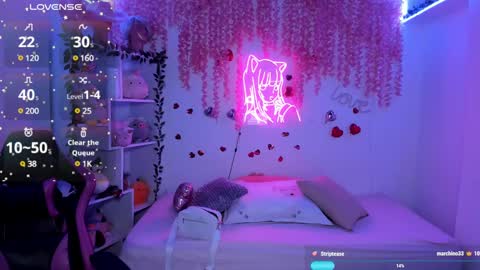 Lorena Saenz online show from March 11, 2025, 9:59 pm