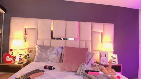 Snapshot of cata_alvarezz chatting on March 11, 2025, 4:07 pm catalina online show from March 11, 2025, 4:07 pm