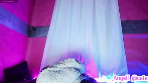 Cata Angel online show from January 28, 2025, 4:18 am