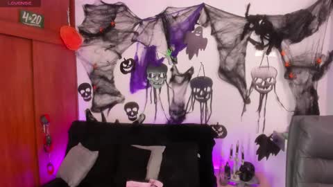 Snapshot of cata_greenn chatting on October 14, 2025, 8:09 pm Cata green model independient online show from October 14, 2025, 8:09 pm