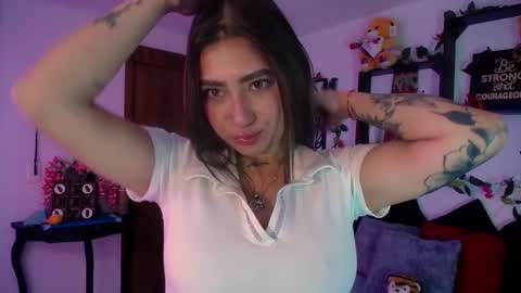 cata_lover1 online show from February 3, 2026, 12:43 pm