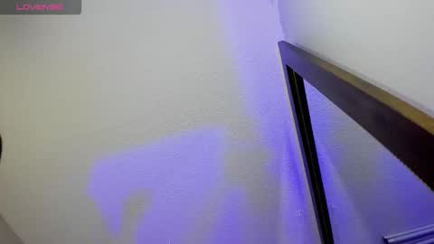 lorena online show from December 15, 2025, 7:29 pm