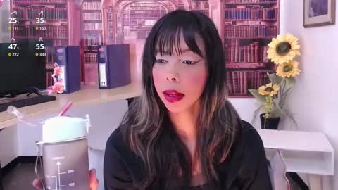 Queen Catalella online show from September 26, 2025, 4:38 am