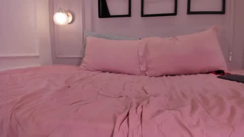 Cataleya online show from October 12, 2025, 5:23 pm