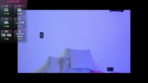 cataleya19__ online show from May 30, 2026, 10:23 am