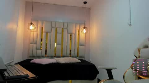 Cataleya online show from September 9, 2025, 10:59 am