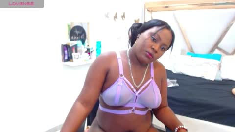 Snapshot of catalillina_love1 chatting on January 28, 2025, 1:16 pm Cata online show from January 28, 2025, 1:16 pm