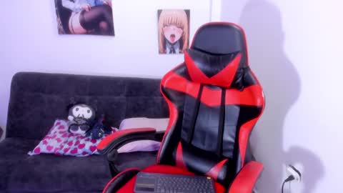 Snapshot of catalina_prada_ chatting on February 23, 2025, 8:00 pm Catalina online show from February 23, 2025, 8:00 pm