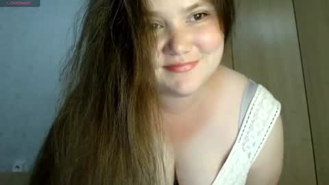 Snapshot of catch_fortune chatting on June 8, 2026, 7:58 pm Ana online show from June 8, 2026, 7:58 pm