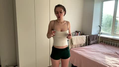 Lolly online show from May 21, 2026, 3:52 pm