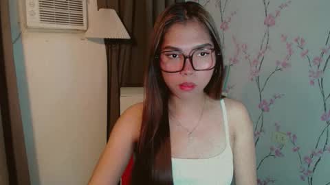 catherine_365 online show from January 9, 2026, 12:19 pm