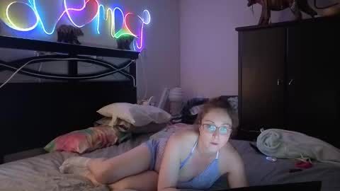 CuriousCate online show from May 17, 2026, 2:20 am