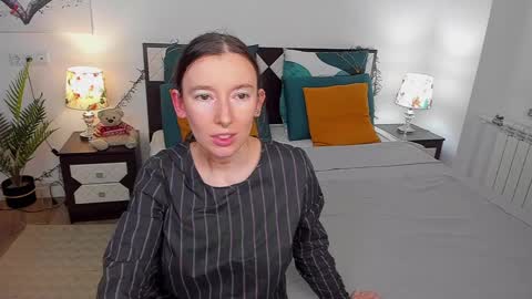 Catrin online show from December 22, 2024, 6:49 am