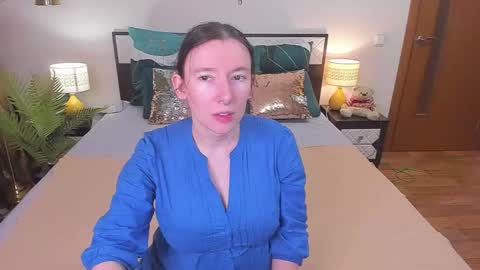 Snapshot of catherinewalls chatting on March 3, 2026, 3:56 am Catrin online show from March 3, 2026, 3:56 am