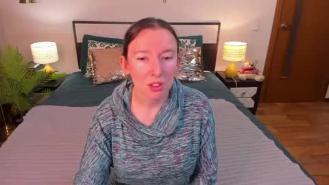 Snapshot of catherinewalls chatting on June 5, 2026, 4:08 am Catrin online show from June 5, 2026, 4:08 am