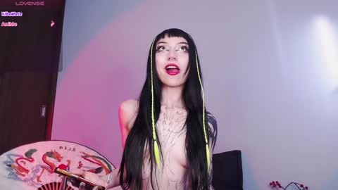 Cati help me reach my goal of 100 thumbs up again 3 online show from February 8, 2025, 9:25 pm