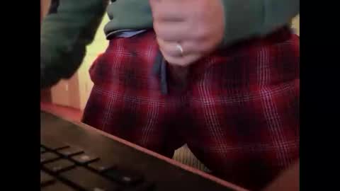 catmandoo21001 online show from December 28, 2024, 10:34 pm