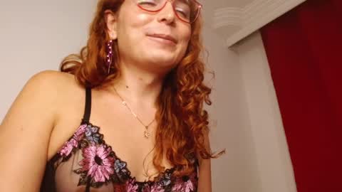 Snapshot of catnessa_ chatting on December 28, 2024, 12:57 am Catalina Restrepo online show from December 28, 2024, 12:57 am