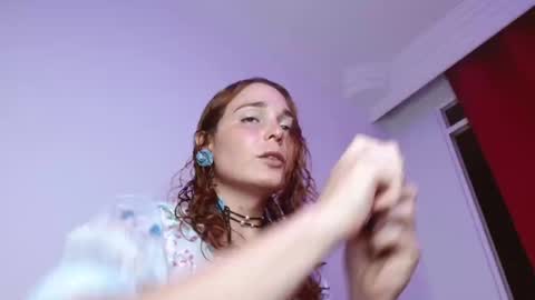 Snapshot of catnessa_ chatting on January 7, 2025, 2:20 am Catalina Restrepo online show from January 7, 2025, 2:20 am