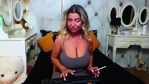 Snapshot of catpussy4 chatting on September 9, 2025, 6:13 am lauren online show from September 9, 2025, 6:13 am