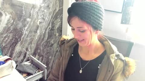 CATT EVANS online show from December 28, 2024, 8:58 pm