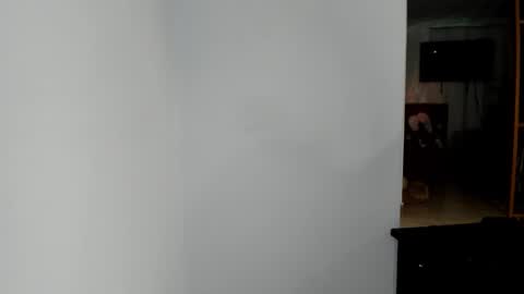 Catta  online show from October 4, 2025, 1:03 am