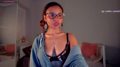 Snapshot of cattaleya_russ chatting on January 4, 2025, 10:38 am catta 3 online show from January 4, 2025, 10:38 am