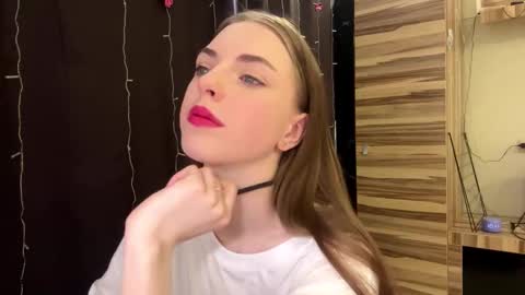 Polly online show from March 1, 2026, 9:11 am