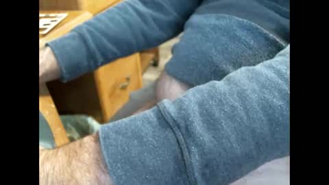 CCzt154 online show from December 27, 2024, 4:21 pm