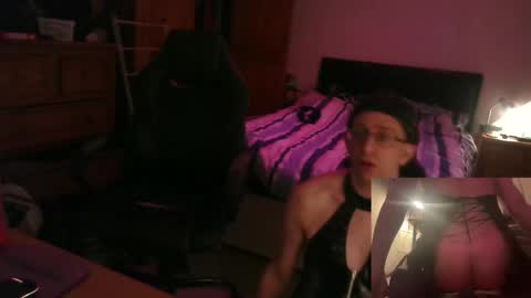 Snapshot of cdjennyharvey chatting on March 5, 2026, 11:01 pm Jenny online show from March 5, 2026, 11:01 pm