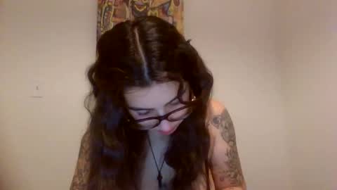 ceceluv27 online show from November 23, 2025, 1:05 am