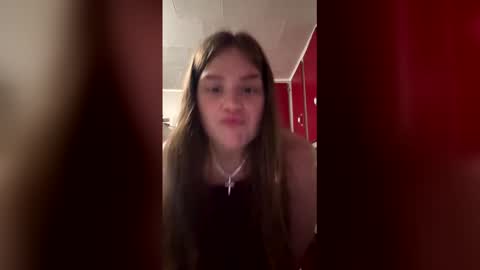 cecerose813 online show from April 8, 2026, 6:02 am