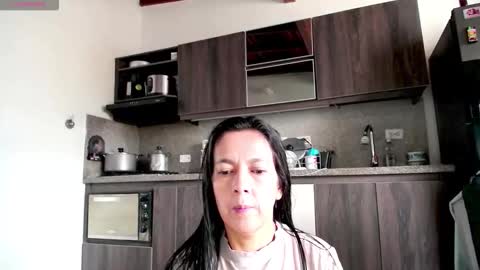 ceci online show from March 8, 2026, 6:55 pm