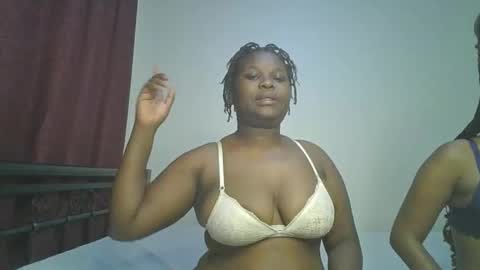 ceepretty25 online show from January 12, 2026, 11:32 pm