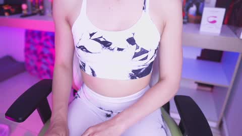 Celeste  online show from December 20, 2024, 6:02 pm