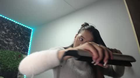 celeste_polis online show from October 16, 2025, 8:21 pm