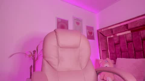 Celeste   INSTAGRAM Celestecute 01 online show from February 12, 2025, 11:30 pm