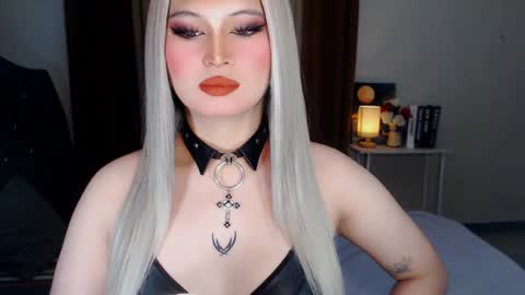 CELESTE IGYoshi Tian online show from December 9, 2024, 10:22 am