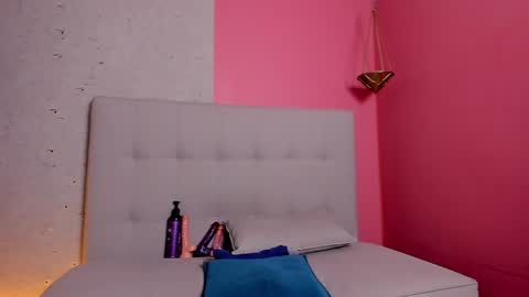 Snapshot of celestelewis_ chatting on February 7, 2025, 7:49 pm Celeste  online show from February 7, 2025, 7:49 pm