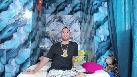 celesteyorucso1 online show from October 16, 2025, 9:49 pm