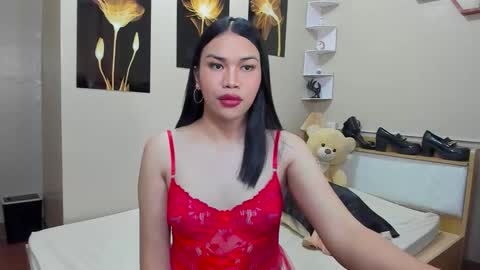 celestinaxisabella online show from March 11, 2026, 1:44 am