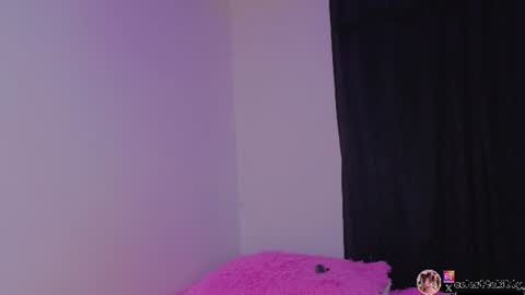 celestte_evans_1 online show from July 17, 2026, 5:58 am